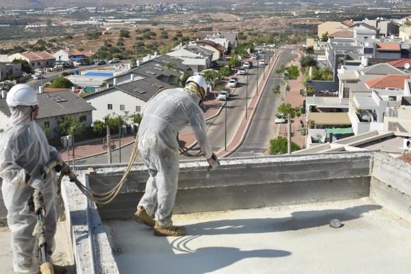 יתרונות הבניה של אופק - בידוד תרמי של גגות בטון